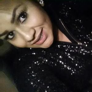 Meet your Posher, Adrianna